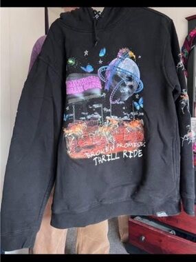 Black Graphic V-Neck Hoodie Sweater - Thrill Ride